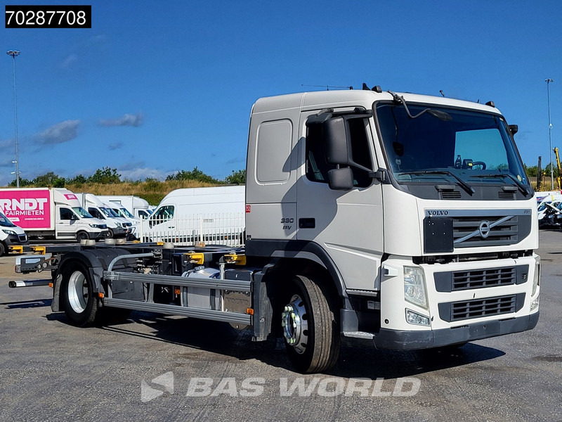 Volvo FM 330 4X2 4,60m Wheelbase BDF Automatic Euro 5 - Kontejnérový podvozek/ Výměnná nástavba: obrázek 3 Volvo FM 330 4X2 4,60m Wheelbase BDF Automatic Euro 5 - Kontejnérový podvozek/ Výměnná nástavba: obrázek 3
