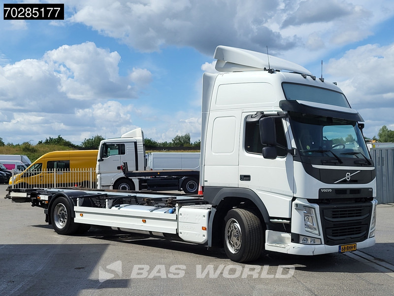 Volvo FM 370 4X2 19tons BDF NL-Truck Ladebordwand VEB Xenon ACC Euro 6 - Kontejnérový podvozek/ Výměnná nástavba: obrázek 3 Volvo FM 370 4X2 19tons BDF NL-Truck Ladebordwand VEB Xenon ACC Euro 6 - Kontejnérový podvozek/ Výměnná nástavba: obrázek 3