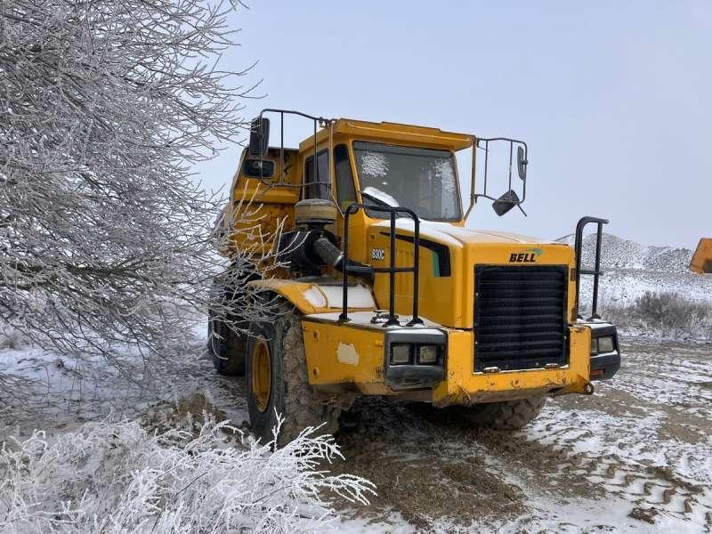 Bell B30C 6X6 - Kloubový sklápěč: obrázek 2 Bell B30C 6X6 - Kloubový sklápěč: obrázek 2