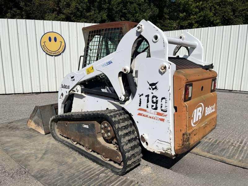 Bobcat T190 - Smykem řízený nakladač pásový: obrázek 4 Bobcat T190 - Smykem řízený nakladač pásový: obrázek 4