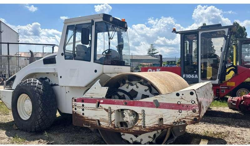 Bomag BW219 DH-4 - Kombinovaný válec: obrázek 1 Bomag BW219 DH-4 - Kombinovaný válec: obrázek 1