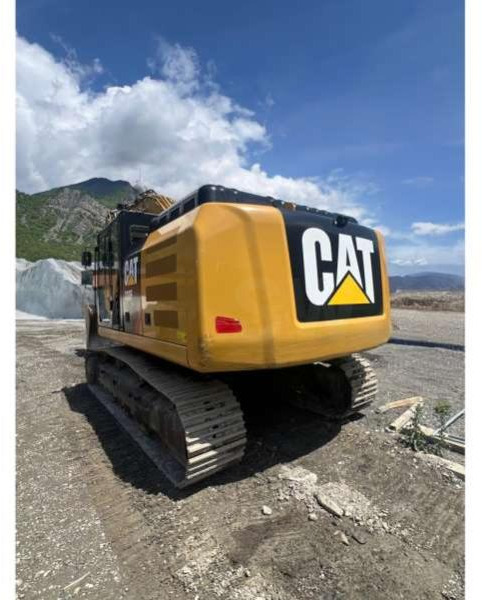 Caterpillar 330F LN - Pásové rýpadlo: obrázek 4 Caterpillar 330F LN - Pásové rýpadlo: obrázek 4
