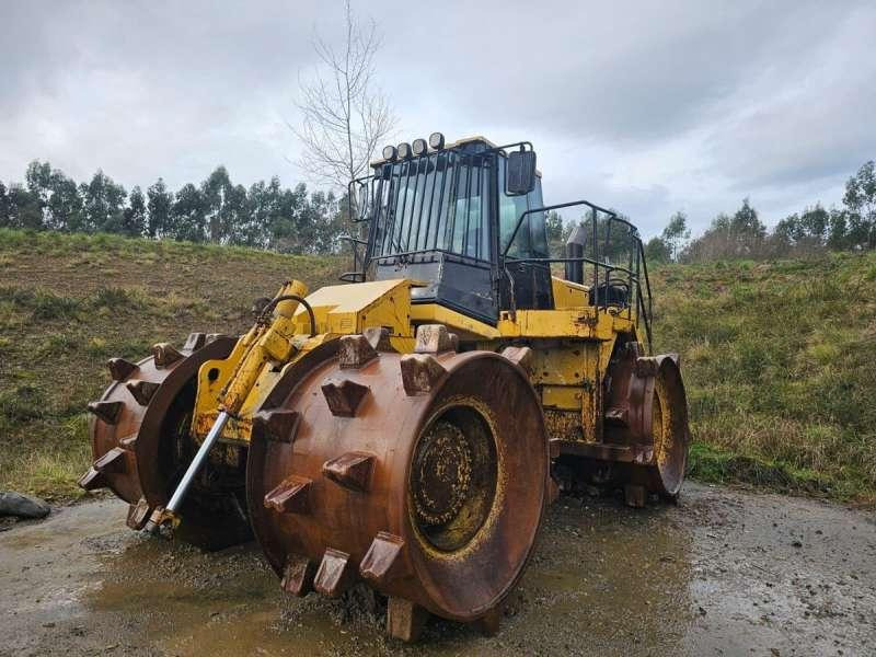 Caterpillar 826GII - Kompaktor: obrázek 2 Caterpillar 826GII - Kompaktor: obrázek 2