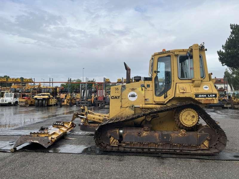 Caterpillar D4H LGP - Buldozer: obrázek 4 Caterpillar D4H LGP - Buldozer: obrázek 4