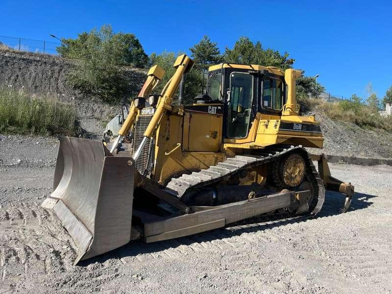 Caterpillar D6RXL - Buldozer: obrázek 2 Caterpillar D6RXL - Buldozer: obrázek 2