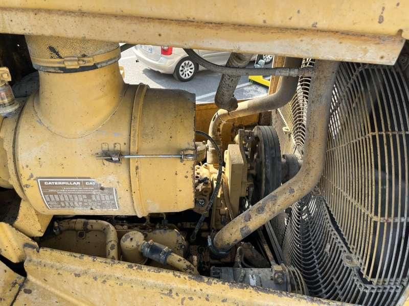 Buldozer Caterpillar D8L: obrázek 33