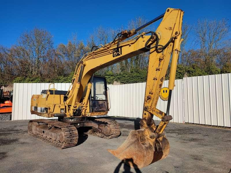 Pásové rýpadlo Caterpillar E120B: obrázek 8
