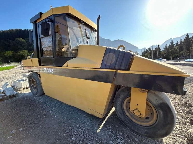 Caterpillar PS300B - Pneumatikový válec: obrázek 5 Caterpillar PS300B - Pneumatikový válec: obrázek 5