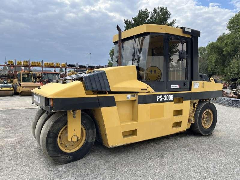 Caterpillar PS300B - Pneumatikový válec: obrázek 3 Caterpillar PS300B - Pneumatikový válec: obrázek 3