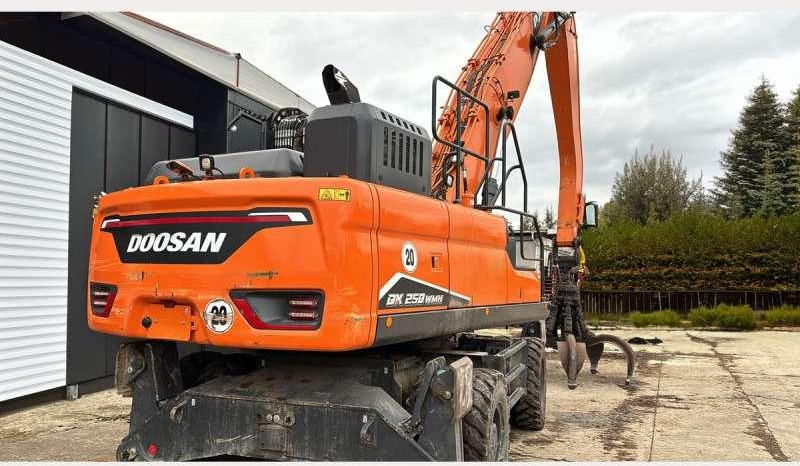 Doosan DX250WMH-7 - Kolesové rýpadlo: obrázek 4 Doosan DX250WMH-7 - Kolesové rýpadlo: obrázek 4