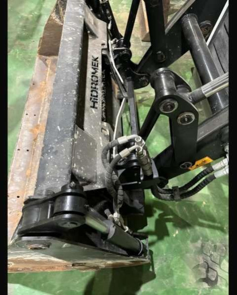 Hidromek HMK62SS - Rýpadlo-nakladač: obrázek 5 Hidromek HMK62SS - Rýpadlo-nakladač: obrázek 5