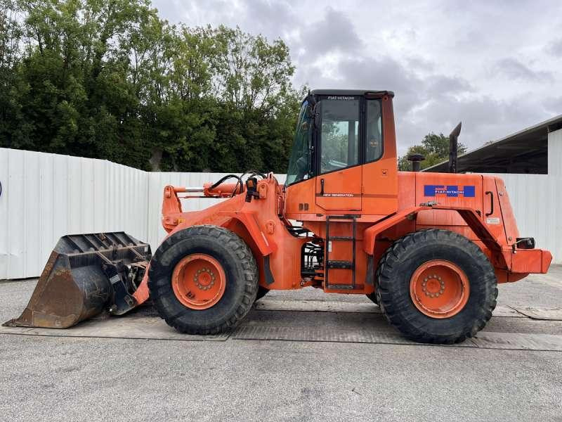 Hitachi W130A - Kolový nakladač: obrázek 3 Hitachi W130A - Kolový nakladač: obrázek 3