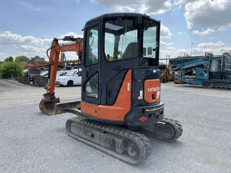 Hitachi ZX33U-5A CLR - Mini rýpadlo: obrázek 5 Hitachi ZX33U-5A CLR - Mini rýpadlo: obrázek 5
