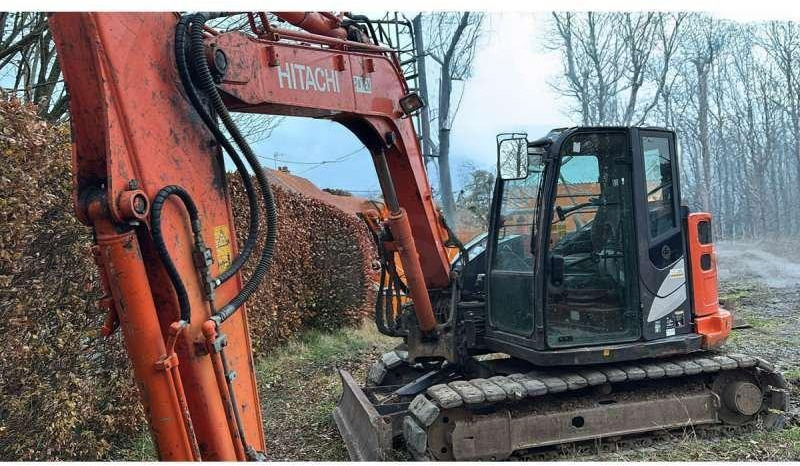 Hitachi ZX85USB-5A - Pásové rýpadlo: obrázek 1 Hitachi ZX85USB-5A - Pásové rýpadlo: obrázek 1