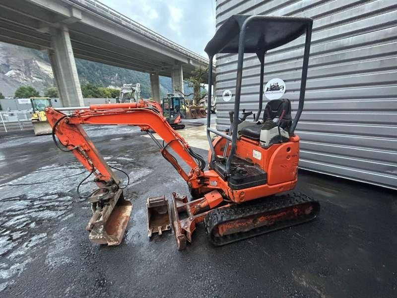 Ihi 15NX - Mini rýpadlo: obrázek 3 Ihi 15NX - Mini rýpadlo: obrázek 3