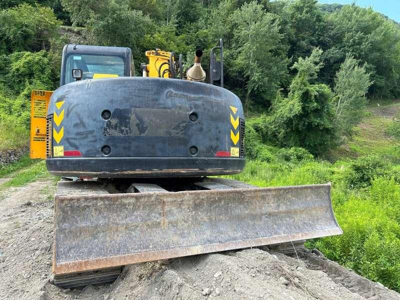 Jcb JZ140LC MACHINE SUISSE - Pásové rýpadlo: obrázek 2 Jcb JZ140LC MACHINE SUISSE - Pásové rýpadlo: obrázek 2