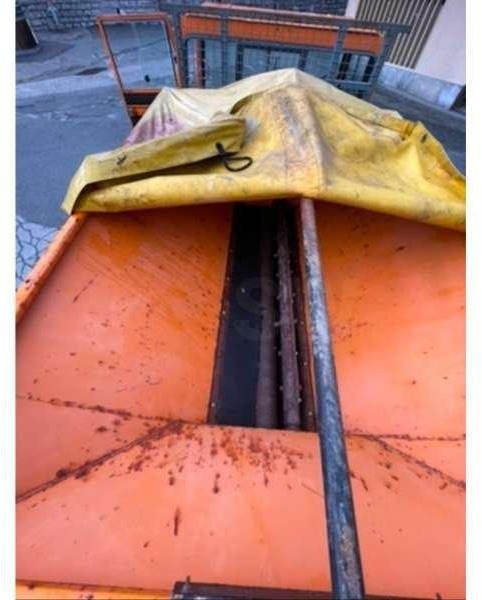 Rolba R200 - Jiná technika: obrázek 3 Rolba R200 - Jiná technika: obrázek 3