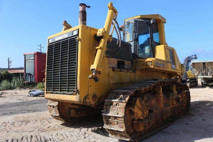 Komatsu Bulldozer D375A-1 - Buldozer: obrázek 3 Komatsu Bulldozer D375A-1 - Buldozer: obrázek 3