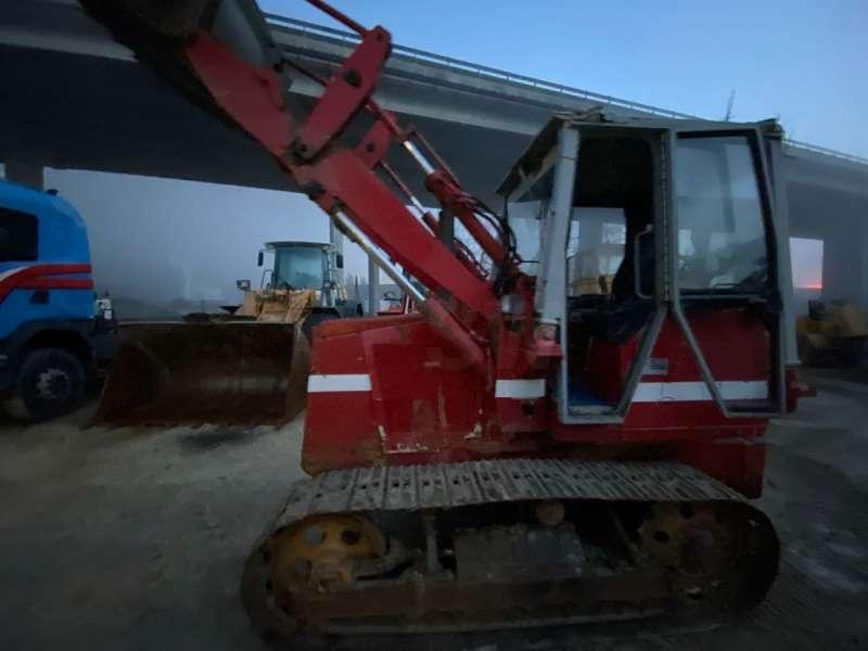 Pásový nakladač Komatsu D31S-20: obrázek 30