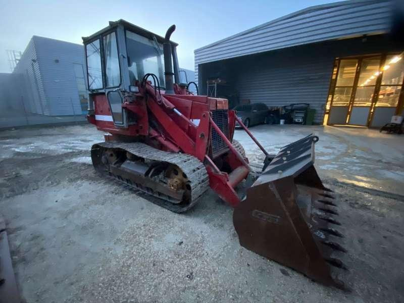 Komatsu D31S-20 - Pásový nakladač: obrázek 2 Komatsu D31S-20 - Pásový nakladač: obrázek 2