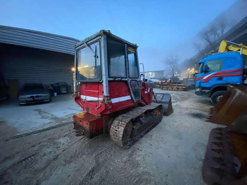 Pásový nakladač Komatsu D31S-20: obrázek 14
