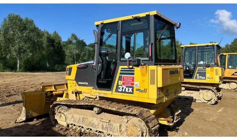 Komatsu D37EX - Buldozer: obrázek 4 Komatsu D37EX - Buldozer: obrázek 4