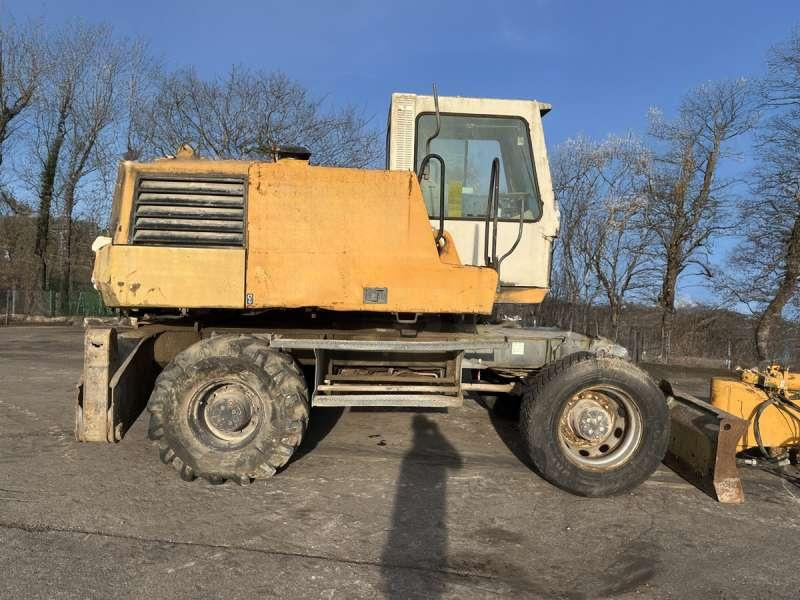 Kolesové rýpadlo Liebherr A316 - POUR PIECES: obrázek 13