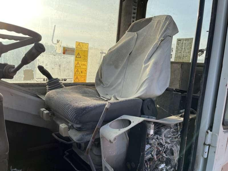 Kolesové rýpadlo Liebherr A316 - POUR PIECES: obrázek 39