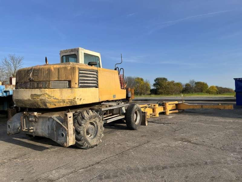 Liebherr A316 - POUR PIECES - Kolesové rýpadlo: obrázek 5 Liebherr A316 - POUR PIECES - Kolesové rýpadlo: obrázek 5