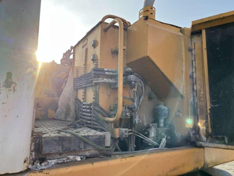 Kolesové rýpadlo Liebherr A316 - POUR PIECES: obrázek 34