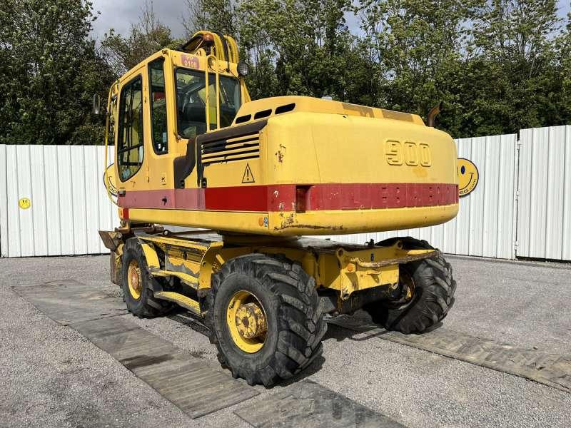 Liebherr A900C Litronic - Kolesové rýpadlo: obrázek 5 Liebherr A900C Litronic - Kolesové rýpadlo: obrázek 5