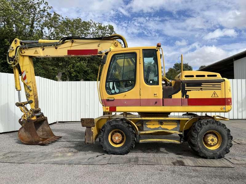 Liebherr A900C Litronic - Kolesové rýpadlo: obrázek 4 Liebherr A900C Litronic - Kolesové rýpadlo: obrázek 4