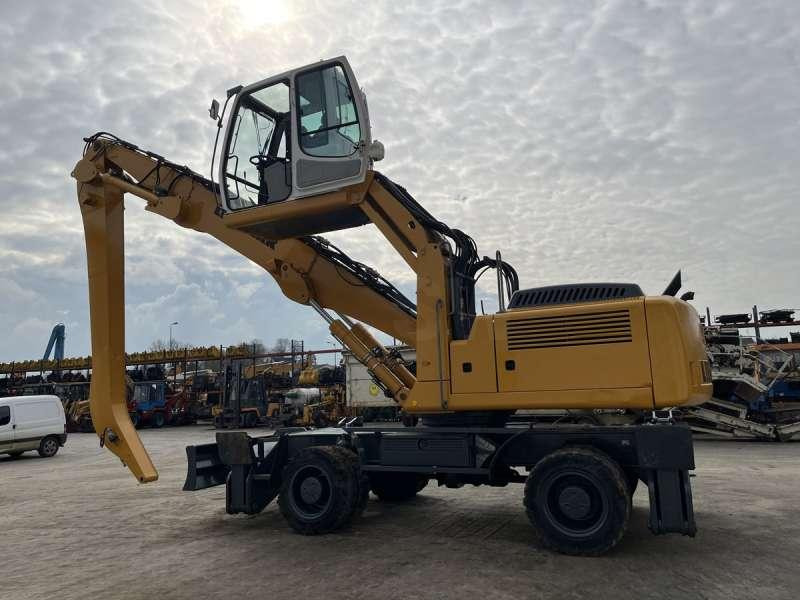 Liebherr A924C LITRONIC - Překládkové rypadlo: obrázek 3 Liebherr A924C LITRONIC - Překládkové rypadlo: obrázek 3