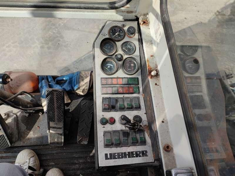 Překládkové rypadlo Liebherr A942: obrázek 44