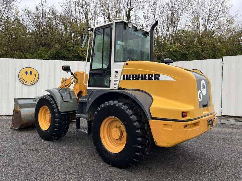 Liebherr L514 Stereo - Kolový nakladač: obrázek 4 Liebherr L514 Stereo - Kolový nakladač: obrázek 4
