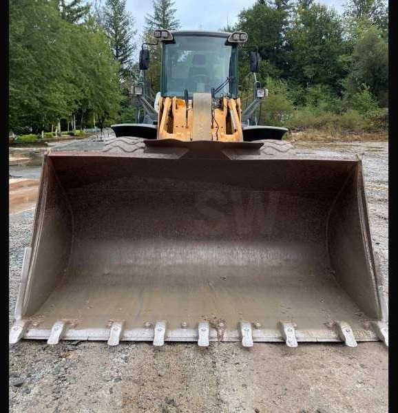 Liebherr L566 - Kolový nakladač: obrázek 2 Liebherr L566 - Kolový nakladač: obrázek 2