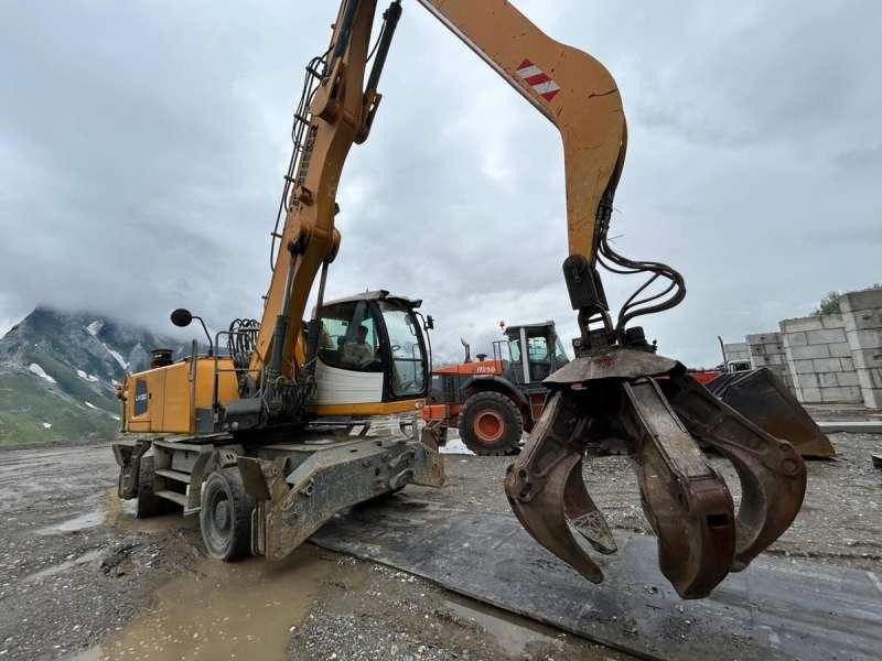 Liebherr LH30M LITRONIC - Překládkové rypadlo: obrázek 5 Liebherr LH30M LITRONIC - Překládkové rypadlo: obrázek 5