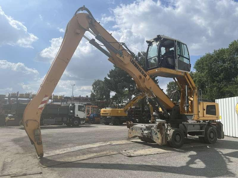 Liebherr LH30M LITRONIC - Překládkové rypadlo: obrázek 4 Liebherr LH30M LITRONIC - Překládkové rypadlo: obrázek 4