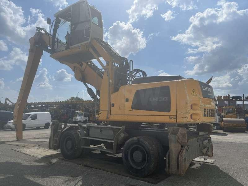 Liebherr LH30M LITRONIC - Překládkové rypadlo: obrázek 5 Liebherr LH30M LITRONIC - Překládkové rypadlo: obrázek 5