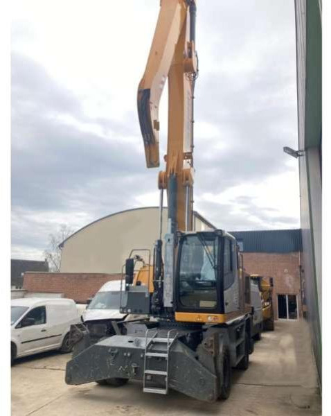 Liebherr LH40 M LITRONIC - Překládkové rypadlo: obrázek 3 Liebherr LH40 M LITRONIC - Překládkové rypadlo: obrázek 3