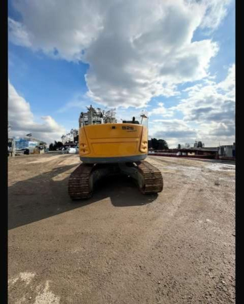 Pásové rýpadlo Liebherr R926 COMPACT: obrázek 8
