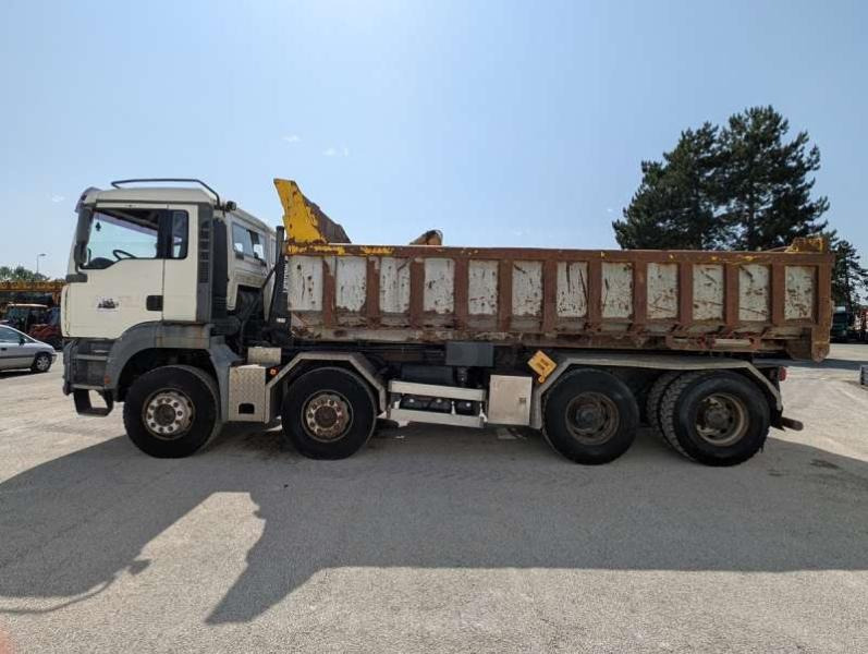 MAN TGA 35.440 8X4 - Hákový nosič kontejnerů: obrázek 4 MAN TGA 35.440 8X4 - Hákový nosič kontejnerů: obrázek 4