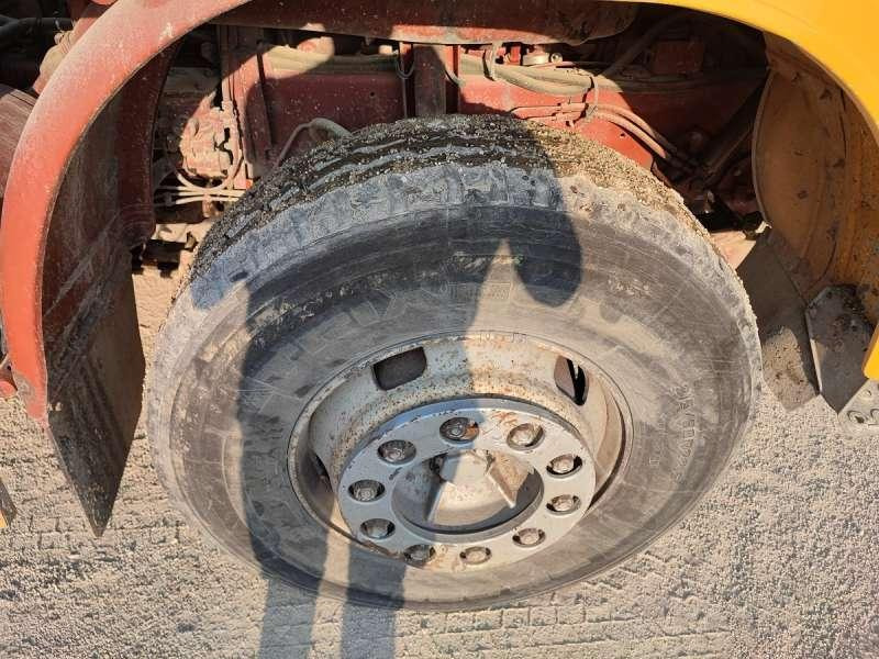 Rozstřikovač živic Renault G260: obrázek 14