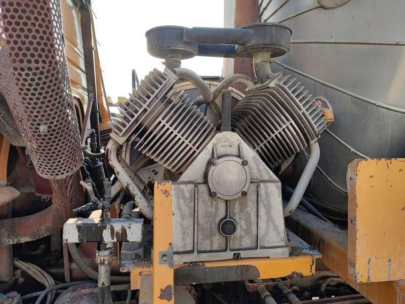 Rozstřikovač živic Renault G260: obrázek 19