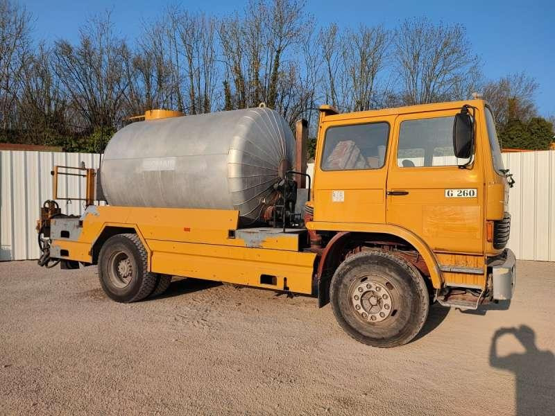 Renault G260 - Rozstřikovač živic: obrázek 1 Renault G260 - Rozstřikovač živic: obrázek 1