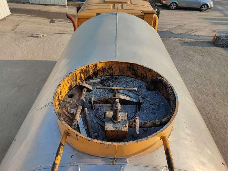 Rozstřikovač živic Renault G260: obrázek 42