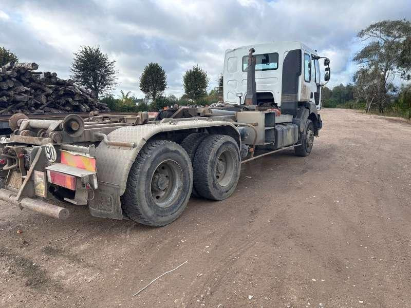 Renault KERAX 420DCI 6X4 - Hákový nosič kontejnerů: obrázek 5 Renault KERAX 420DCI 6X4 - Hákový nosič kontejnerů: obrázek 5