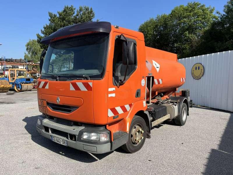 Renault MIDLUM 180 DCI - Cisternové vozidlo: obrázek 2 Renault MIDLUM 180 DCI - Cisternové vozidlo: obrázek 2