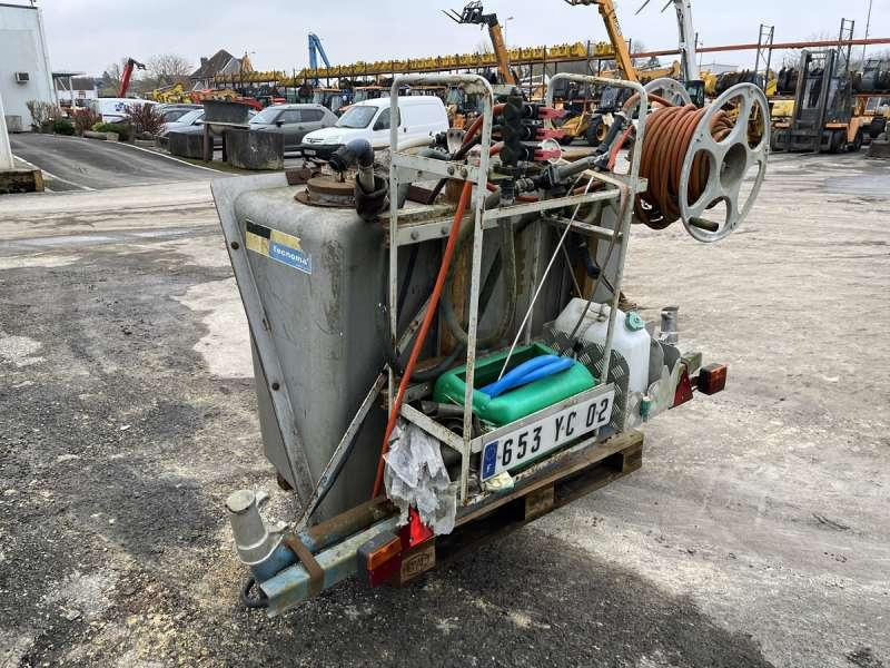 Tecnoma CUVE DE TRAITEMENT PHYTO - Nesený postřikovač: obrázek 4 Tecnoma CUVE DE TRAITEMENT PHYTO - Nesený postřikovač: obrázek 4