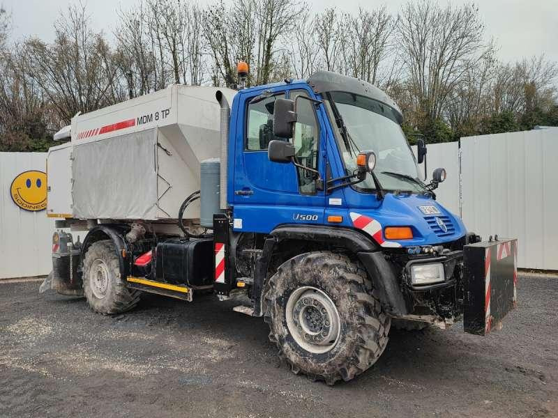 Unimog UNIMOG U500 - Stroj pro hnojení: obrázek 1 Unimog UNIMOG U500 - Stroj pro hnojení: obrázek 1